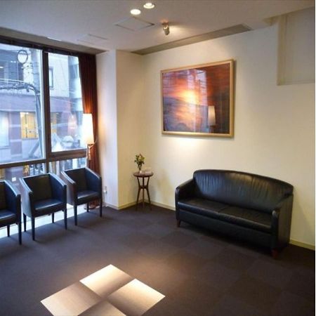 Court Hotel Fukuoka Tenjin - Vacation Stay 42334V מראה חיצוני תמונה