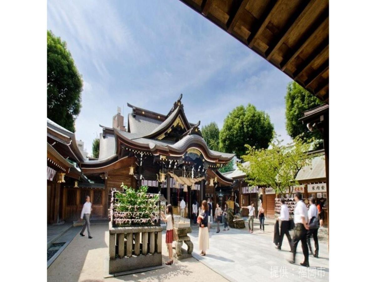 Court Hotel Fukuoka Tenjin - Vacation Stay 42334V מראה חיצוני תמונה