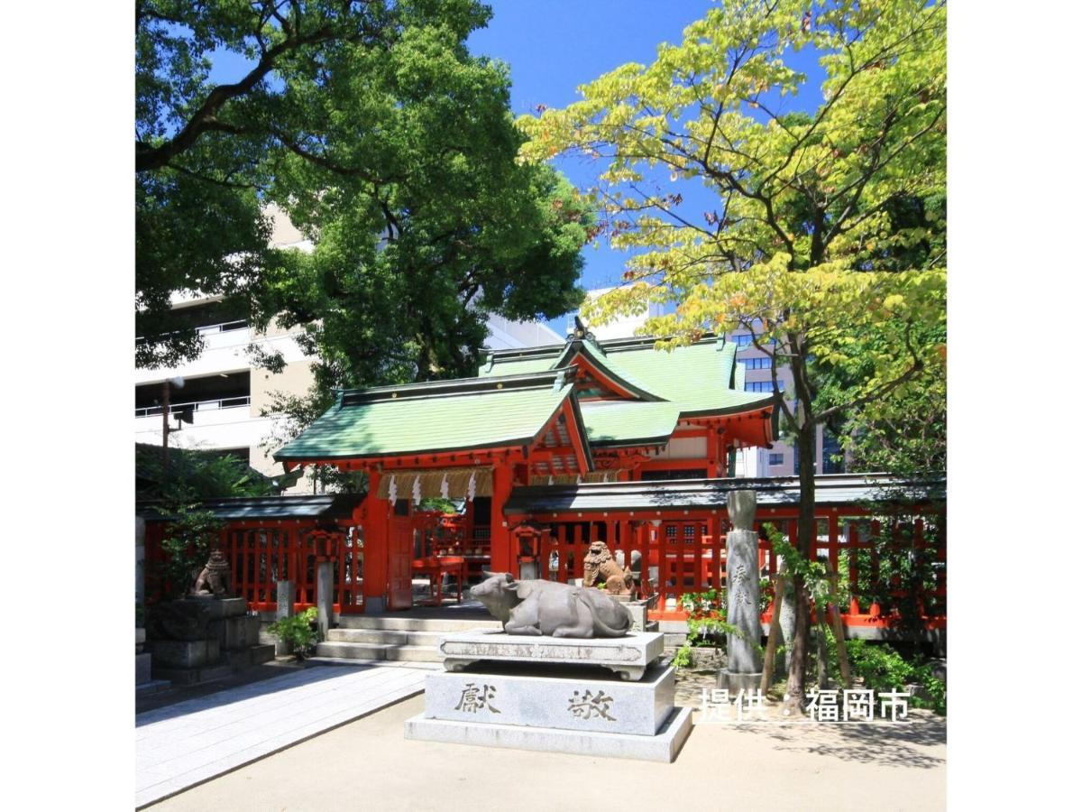 Court Hotel Fukuoka Tenjin - Vacation Stay 42334V מראה חיצוני תמונה